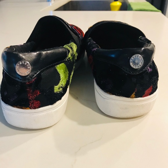 Steve Madden Women’s shoes - Picture 3 of 7